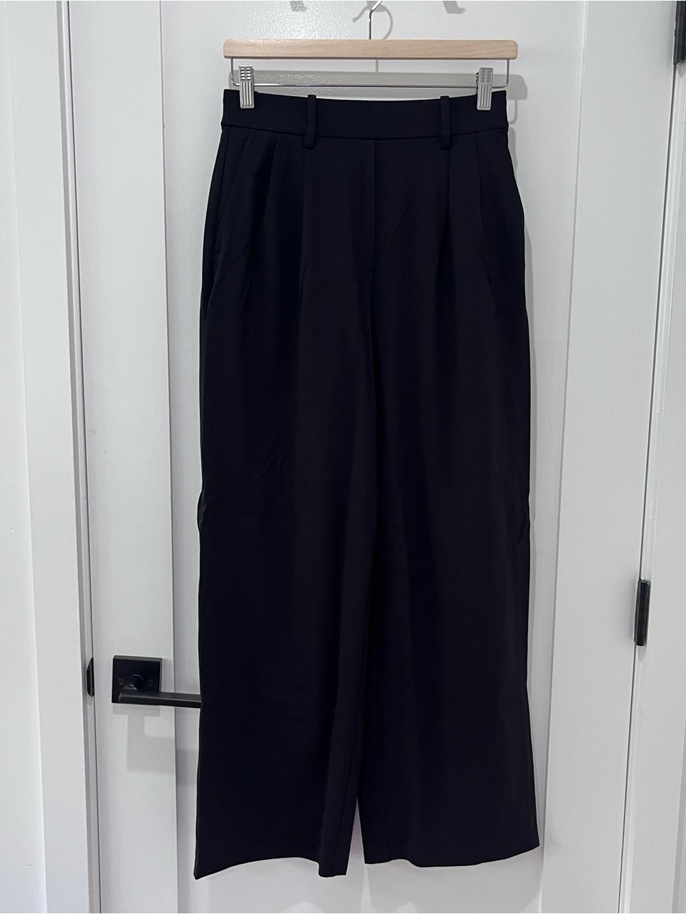 NWOT lululemon Daydrift High-Rise Wide-Leg Trouser *Short